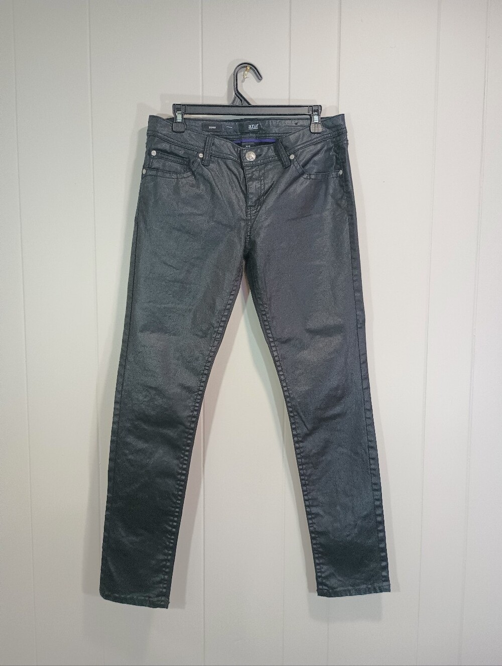 a.n.a 98% Cotton Women's Skinny Jeans - Black